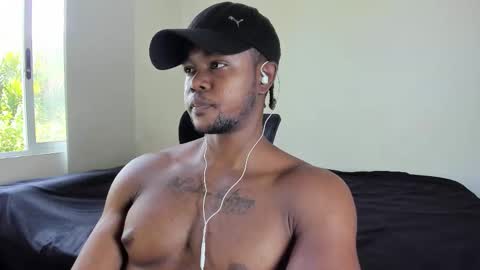 Snapshot of adonisray chatting on 02.17.26 adonisray online show from 02.17.26