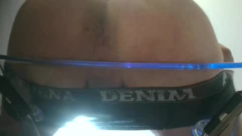 adonysse online show from 10.13.25