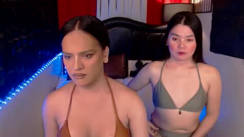 Snapshot of adorable_andrea chatting on 11.02.25 adorable_andrea online show from 11.02.25