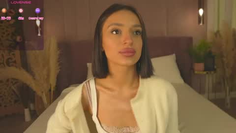 adoracortes online show from 04.19.26