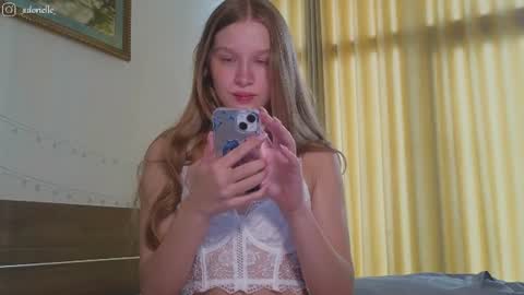 Lia  online show from 07.18.26