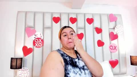 ANDREA PEREZ online show from 02.14.25