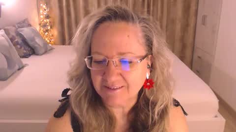 Cryna online show from 04.21.26