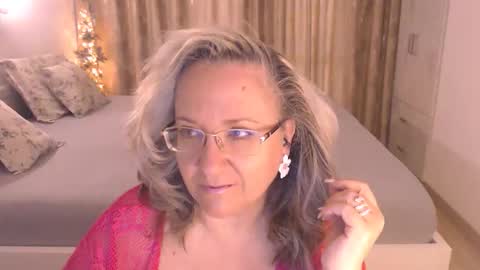 Snapshot of adrena_ chatting on 05.04.26 Cryna online show from 05.04.26