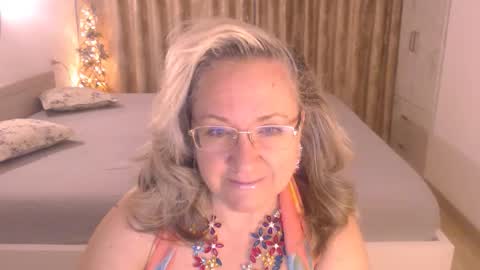 Snapshot of adrena_ chatting on 05.05.26 Cryna online show from 05.05.26
