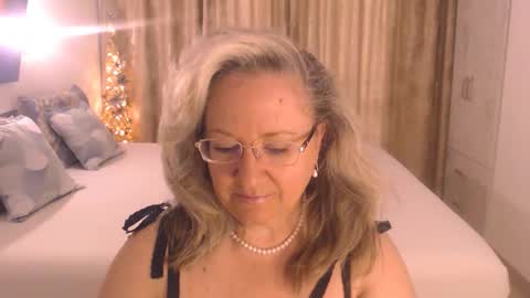 Snapshot of adrena_ chatting on 05.24.26 Cryna online show from 05.24.26