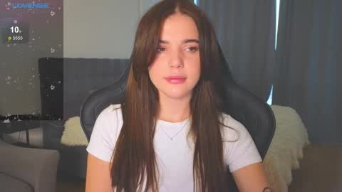 Snapshot of adri_dream chatting on 10.05.25 Adriana online show from 10.05.25