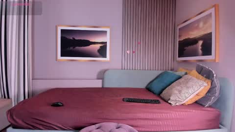 Snapshot of adri_silva_ chatting on 04.05.26 adri online show from 04.05.26