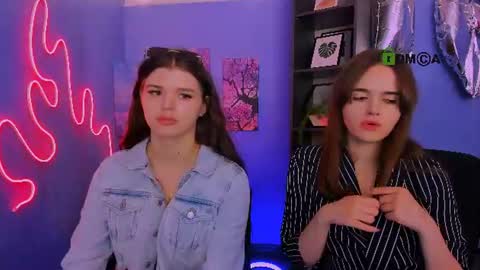 adri_sky online show from 08.03.26