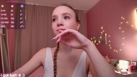 Snapshot of adria_arjona chatting on 12.15.25 Eva online show from 12.15.25