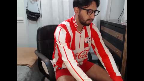 Adrian Falcon online show from 04.15.26