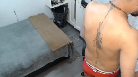 Adrian Falcon online show from 04.16.26