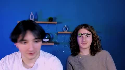 Snapshot of adrian_hart chatting on 12.14.25 adrian_hart online show from 12.14.25