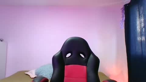 adrianagogo18 online show from 09.26.25