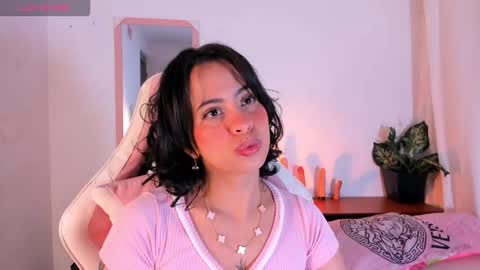 Snapshot of adriannyp chatting on 10.30.25 adrianny online show from 10.30.25