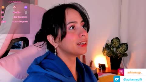 Snapshot of adriannyp chatting on 11.11.25 adrianny online show from 11.11.25