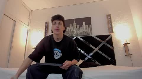 Snapshot of adriano_bigcock chatting on 10.15.25 Adrian online show from 10.15.25