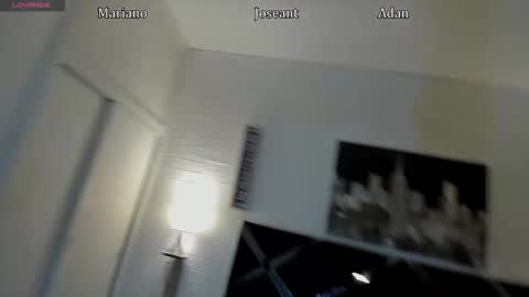 Snapshot of adriano_bigcock chatting on 11.10.25 Adrian online show from 11.10.25