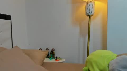 Adrian online show from 05.12.26