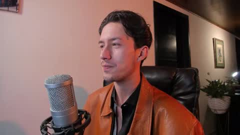 Adrian Williams online show from 11.20.25