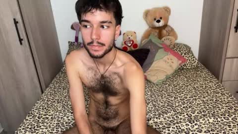 Snapshot of adrien_polo chatting on 04.18.26 adrien_polo online show from 04.18.26