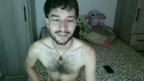 Snapshot of adrien_polo chatting on 04.21.26 adrien_polo online show from 04.21.26