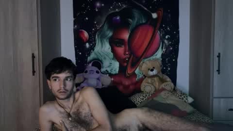Snapshot of adrien_polo chatting on 05.01.26 adrien_polo online show from 05.01.26