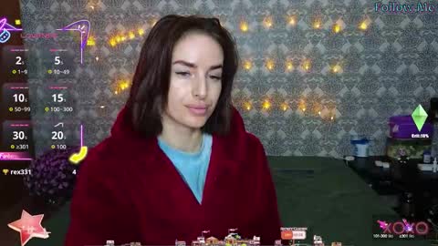 Adriana online show from 10.16.25