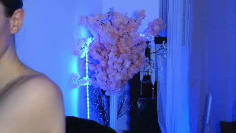 Aelia online show from 03.29.26