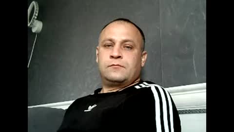 Sasha online show from 10.17.25