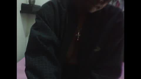 Mia  Friends online show from 12.21.25