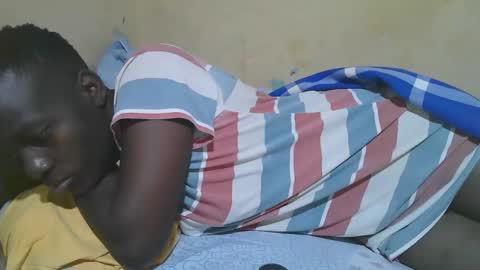 Snapshot of african_pussy2 chatting on 10.27.25 african_pussy2 online show from 10.27.25