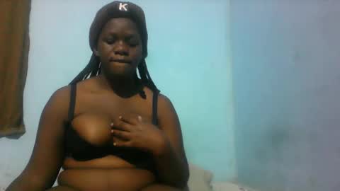 Snapshot of africangal6677 chatting on 05.03.26 africangal6677 online show from 05.03.26