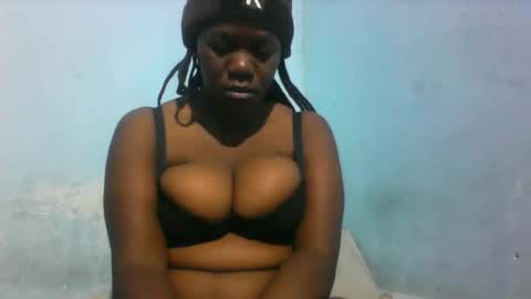 Snapshot of africangal6677 chatting on 05.05.26 africangal6677 online show from 05.05.26