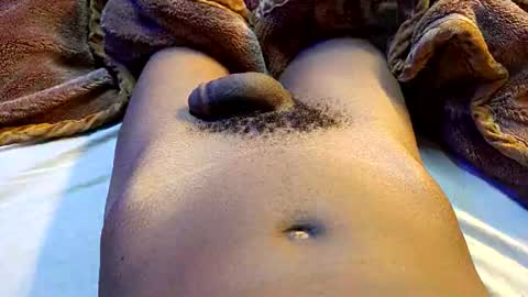 Snapshot of africangunman chatting on 11.16.25 Gunman online show from 11.16.25