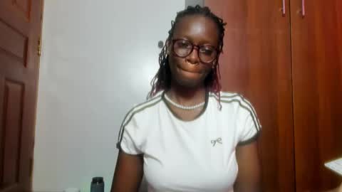 Snapshot of afro_pop chatting on 12.30.24 Leah online show from 12.30.24