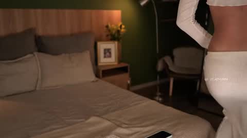 Emma online show from 03.25.26