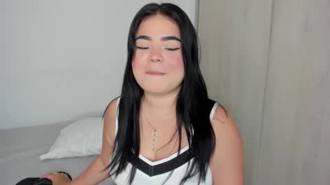 Vanessa online show from 03.09.25