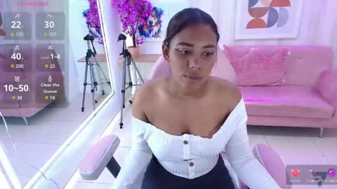 afrodita_loren online show from 04.28.26