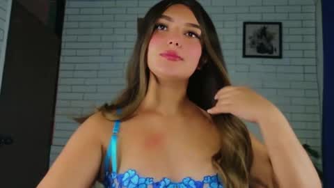 Snapshot of afrodita_shalom chatting on 10.17.25 AFRODITA online show from 10.17.25