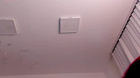 Snapshot of afroditavega chatting on 04.15.26 online show from 04.15.26