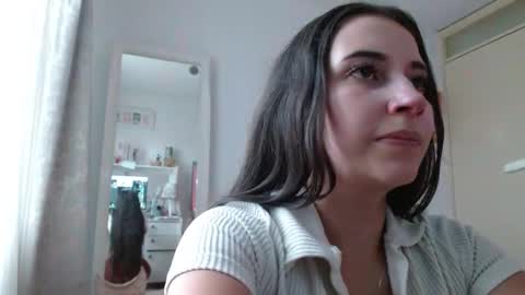 afrodithaa_ online show from 02.06.26