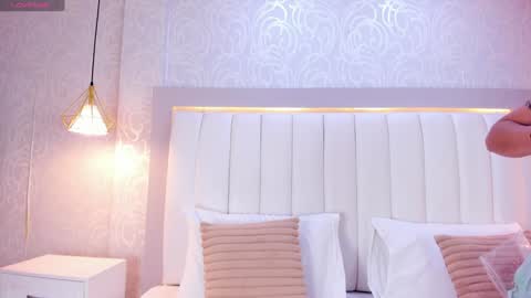 Snapshot of afrodytasky chatting on 12.18.24 A F R O D I T A online show from 12.18.24