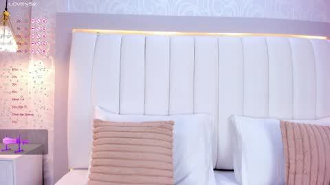 Snapshot of afrodytasky chatting on 12.24.24 A F R O D I T A online show from 12.24.24