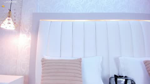 Snapshot of afrodytasky chatting on 12.28.24 A F R O D I T A online show from 12.28.24