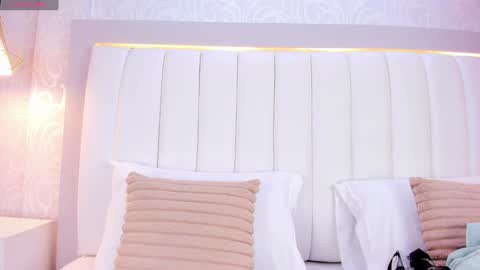 Snapshot of afrodytasky chatting on 01.16.25 A F R O D I T A online show from 01.16.25