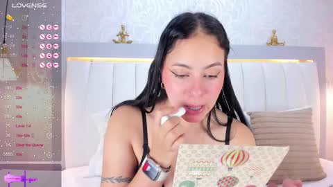 Snapshot of afrodytasky chatting on 09.30.25 A F R O D I T A online show from 09.30.25