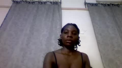 pink  and josphen online show from 02.06.25