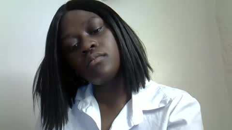 pink  and josphen online show from 03.31.26