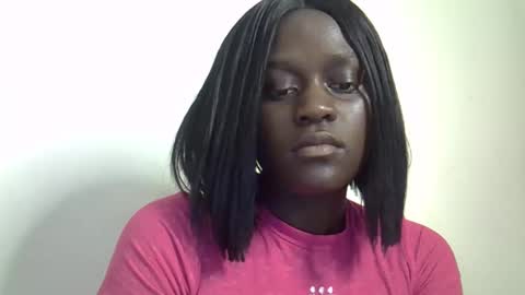 pink  and josphen online show from 04.01.26